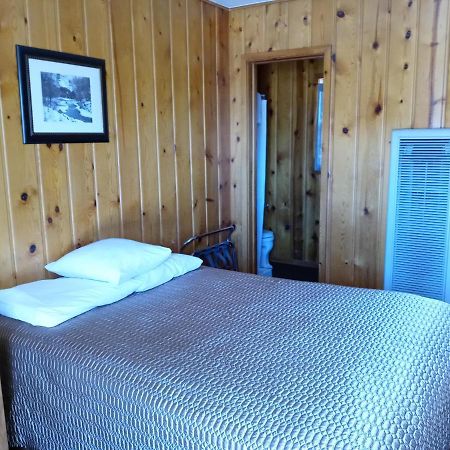 Bell'S Motor Lodge Motel - Spearfish Exterior photo