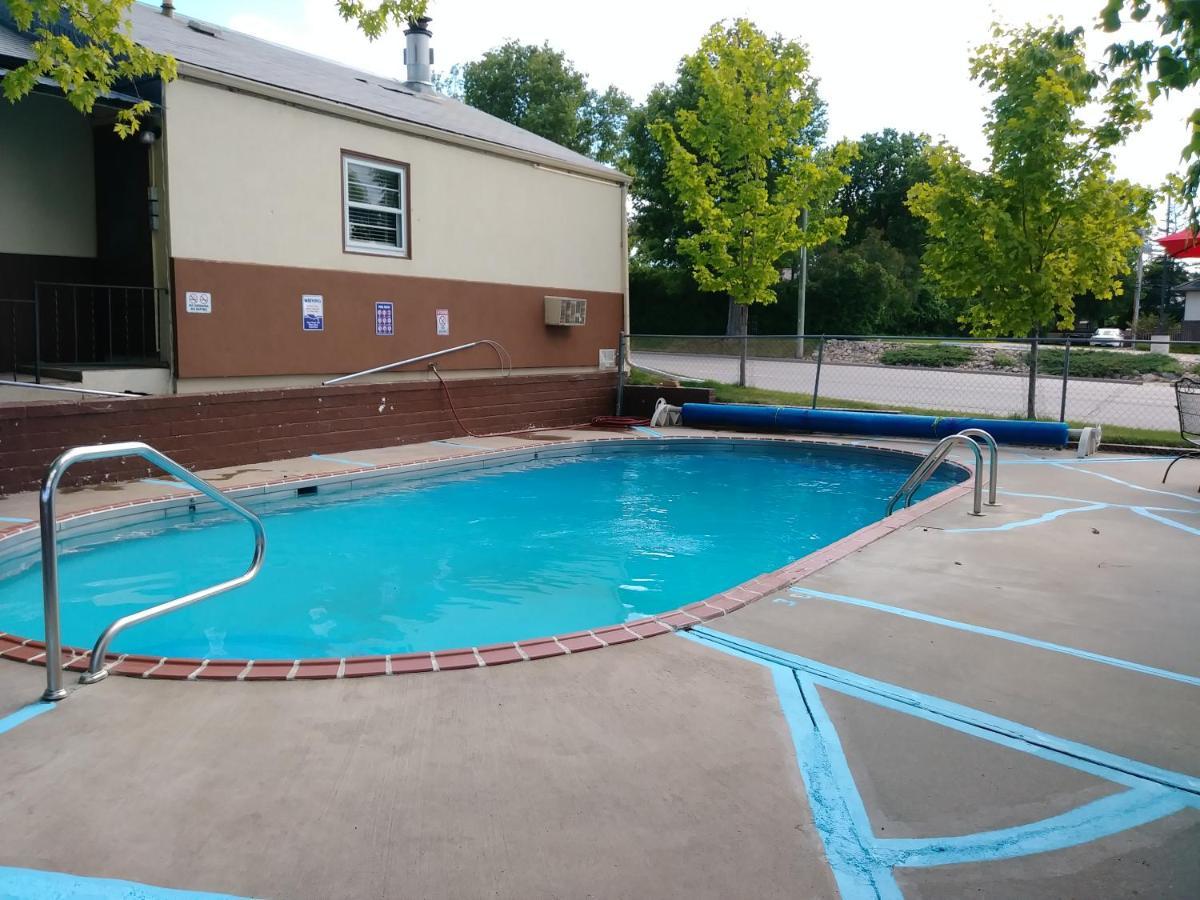 Bell'S Motor Lodge Motel - Spearfish Exterior photo